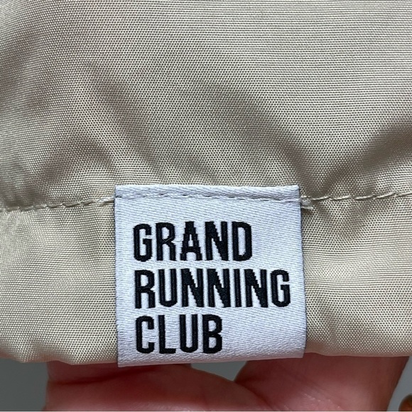 Grand Running Club GRC Mens Large Khaki Hauser Windbreaker Zip Up Jacket Hooded - Picture 6 of 9